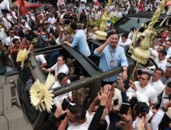 Prabowo Menjelaskan Arti Naik Maung Bersama Gibran saat Mendaftar ke KPU: Simbol Koalisi Kita untuk Membawa Indonesia Maju