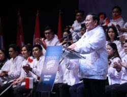 Relawan Muda Jokowi Mendeklarasikan Dukungan untuk Prabowo-Gibran: Dari Seluruh Calon Presiden, Pak Prabowo Paling Mengutamakan Generasi Muda.