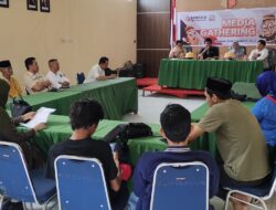 Bawaslu Sidrap Mengadakan Media Gathering Bersama KPU dan Parpol untuk Membahas Aturan Kampanye