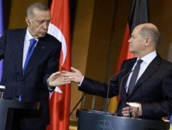 Erdogan ‘Meninggikan Suara’ Kanselir Jerman di Depan Publik, Apa yang Terjadi?