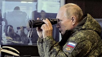 Mantan Pejabat Militer Rusia Meramal Perang Nuklir dengan NATO