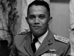 Abdul Haris Nasution: Kepemimpinan Jenderal Besar TNI yang Besar