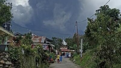 BMKG Ingatkan Bahaya Debu Vulkanik dari 5 Gunung Berapi Ini