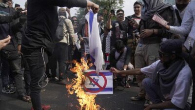 Penegasan Larangan Mengibarkan Bendera Israel, Berikut Aturannya!