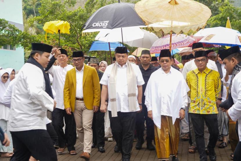 Airlangga Hartarto Memperesmikan Program Gibran untuk Meningkatkan Keberdayaan Literasi Al-Quran di Seluruh Indonesia