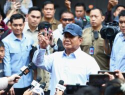 Prabowo Subianto Memilih di TPS: Pilih Menurut Nurani, Jaga TPS, Teratur, Damai, Tenang