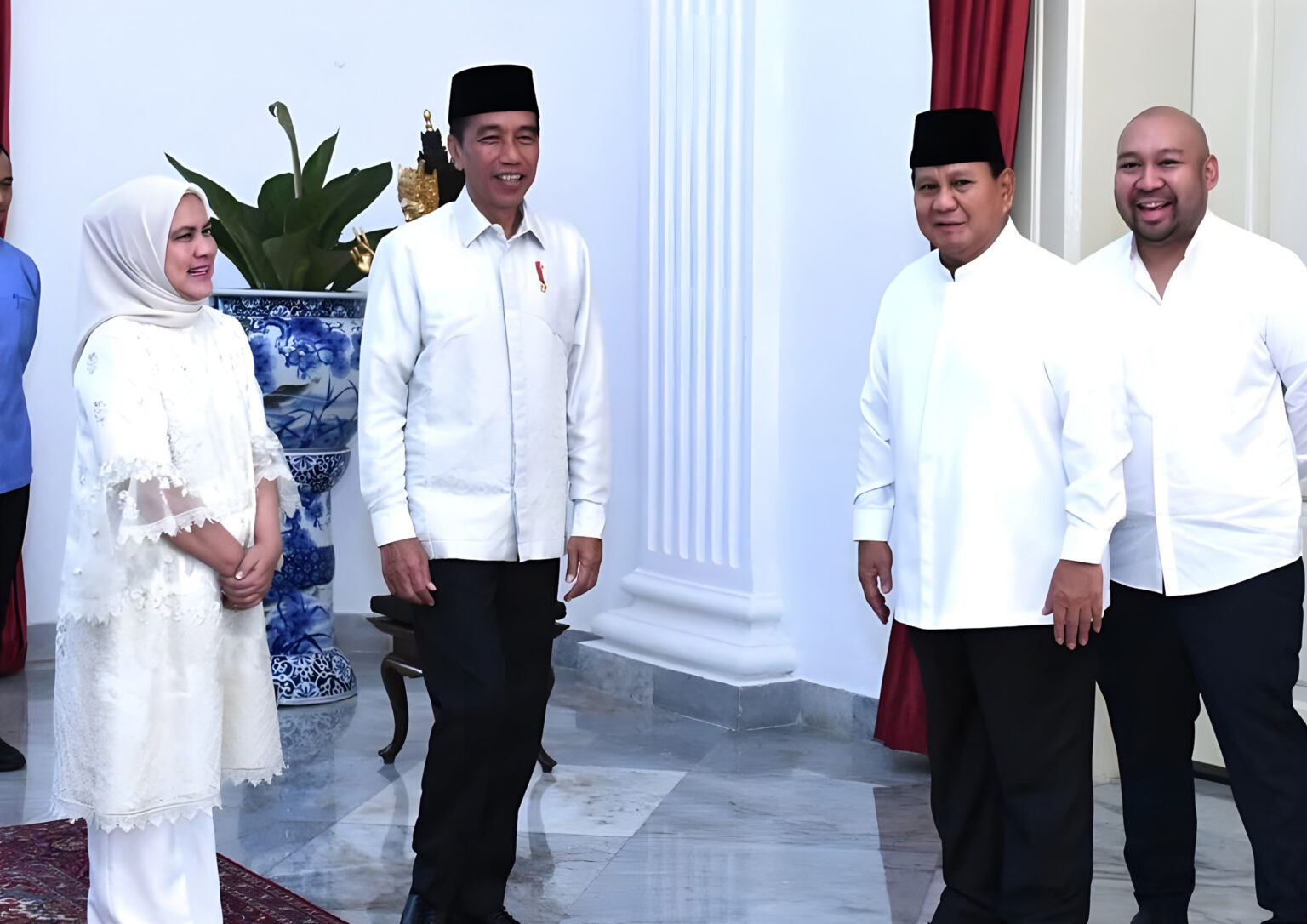 Prabowo Subianto dan Jokowi Sarapan Bersama di Istana Negara pada Hari Kedua Lebaran