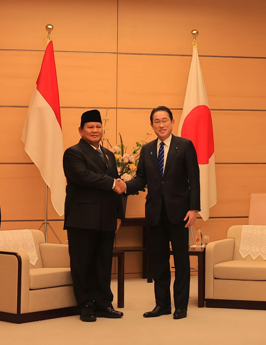 PM Jepang Sambut Prabowo di Tokyo dan Ucapkan Selamat atas Kemenangan di Pilpres