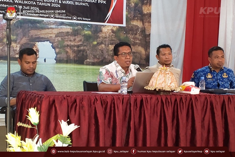 KPU Kepulauan Selayar Gelar Bimtek Kode Etik bagi PPK dan Sekretariat PPK