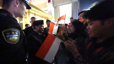 Indonesian Students in Beijing Excitedly Prepare to Welcome Prabowo Subianto