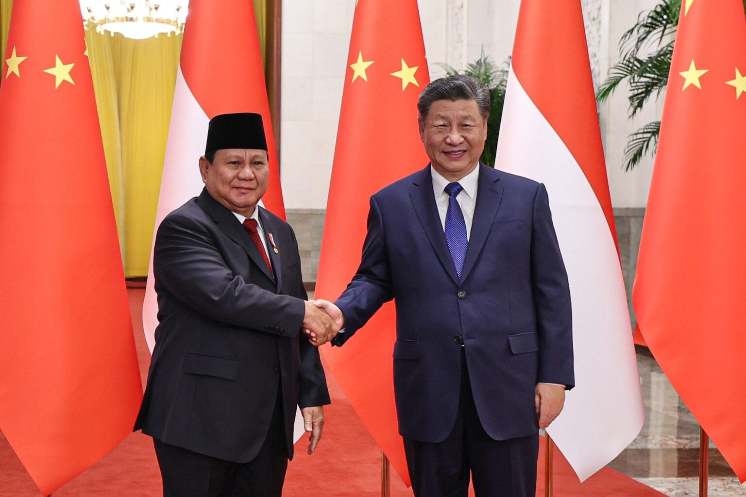 Prabowo Subianto Meets Xi Jinping, Reaffirms Commitment to Cooperation for Global Stability