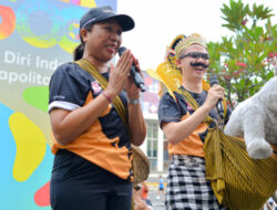 Menjamu dengan Fashion Indonesia & Games Tradisional