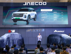 Seri JAECOO J7 Meluncur di GIIAS 2025 dengan Harga dan Fitur Fenomenal